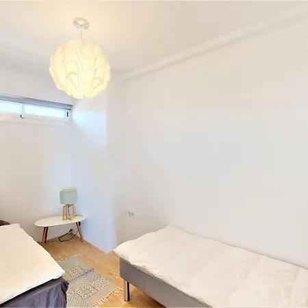 Olimpo - Beachfront Newly Renovated Appartement *