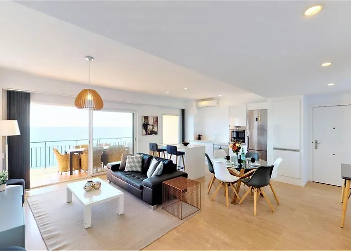 Olimpo - Beachfront Newly Renovated * Fuengirola