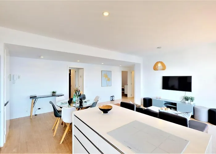 Olimpo - Beachfront Newly Renovated *